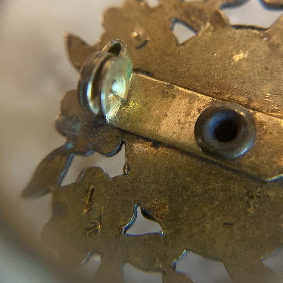 Vintage Dainty small pin brooch dark silver w milk glass beaded - Picture 5 of 12